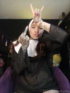 My fav costume ever i wanted to use lenses but i broke one of that part 2