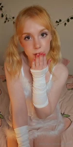 Do i look fuckable daddy i wanted to look pretty for you and i did