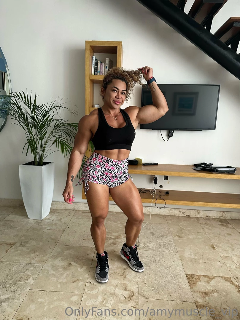 Gym outfit for today part 3 