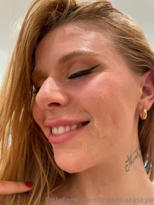 The sad face was cuz there wasn t enough to keep playing with i want