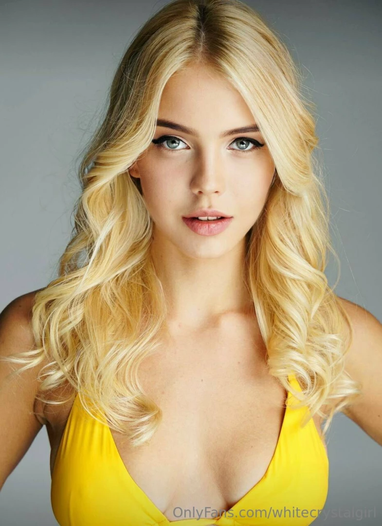 This hot thing angelaa_smith is waiting for you she has amazing deals part 42 