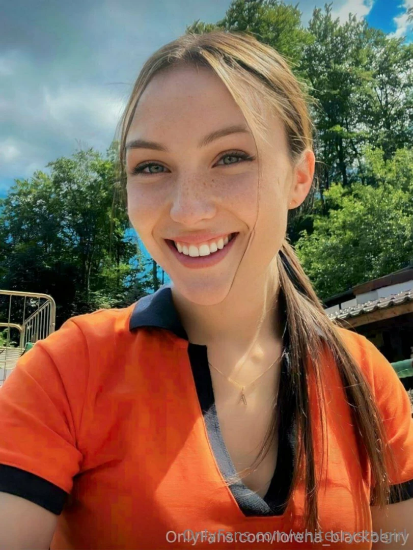 She is waiting for you lorena_blackberry cute girl lorena_blackberry part 22 