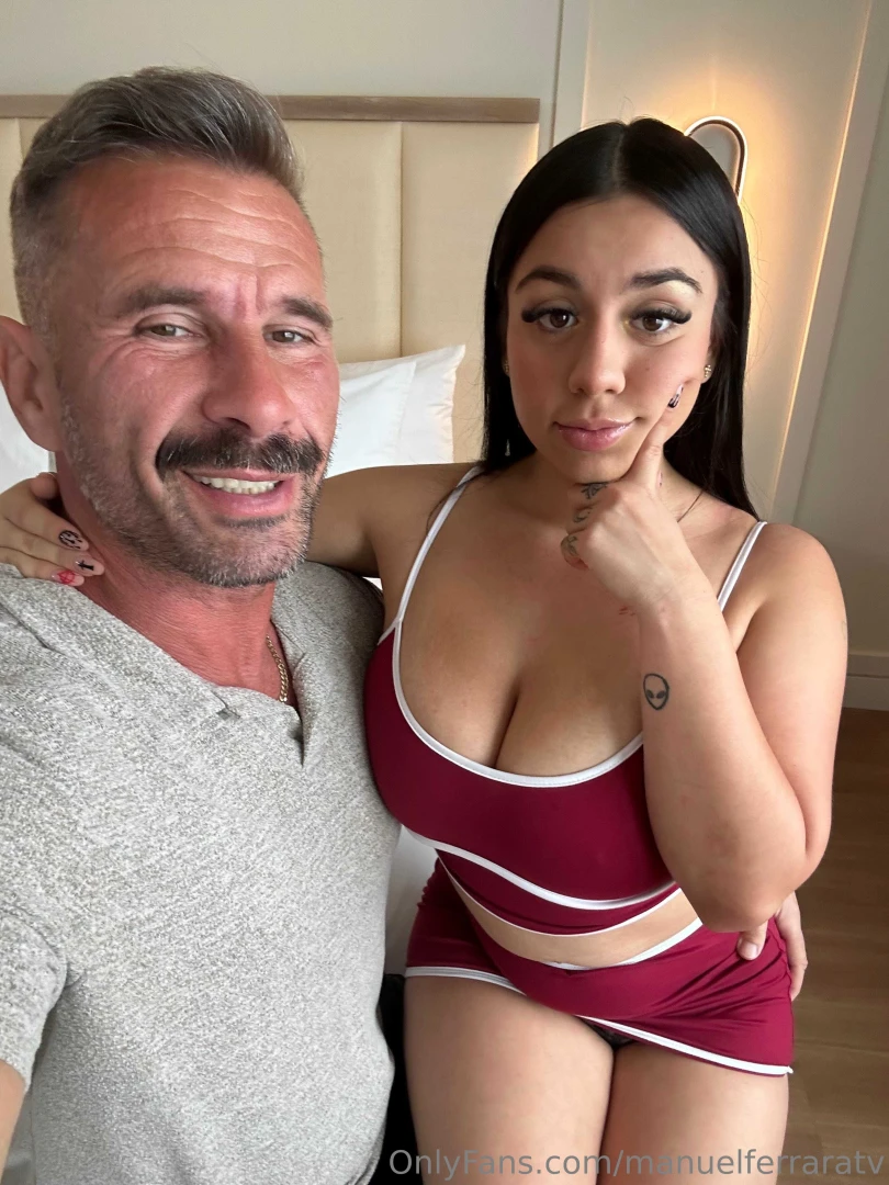 Brand new drop i fucked my secretary i was her boss and she followed part 2 