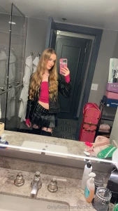 Would you take me on a date like this part 1