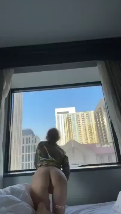 I love going to hotels to find new windows to pose in front of for you 