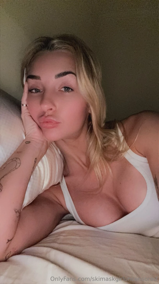I m bored hmu 