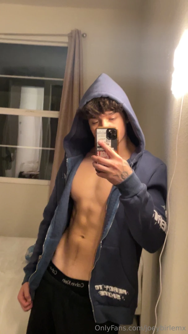 Ready for sweater weather 