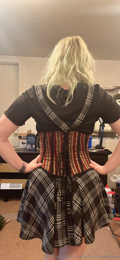 Check out the corset what do you think not bad for my first try 