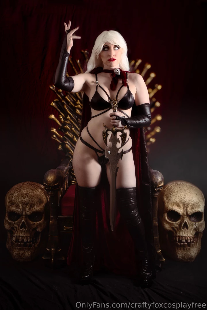 Do you dare comic cosplay tits ass costume ladydeath strip part 1 