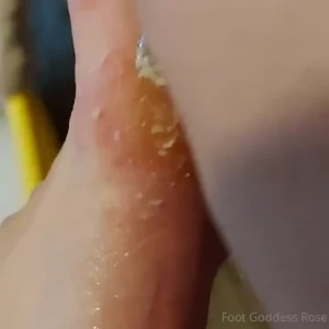 Scrubbing dead skin off my foot so i can feed you -d