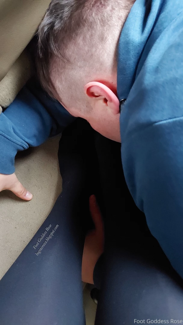 Foot fetish session in a car lots of smelly nylons sniffing part 11 