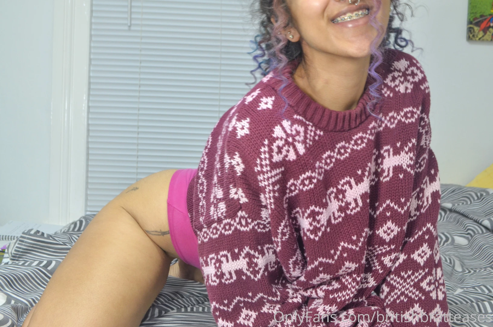 Unlock to see what s hiding under my jumper daddy 