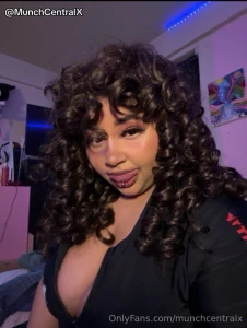 Swipe for titty tuesday