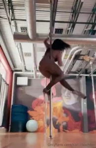 A little self bind on the pole