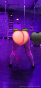 Back at it in burlesque class had to take a break cause of money and part 2