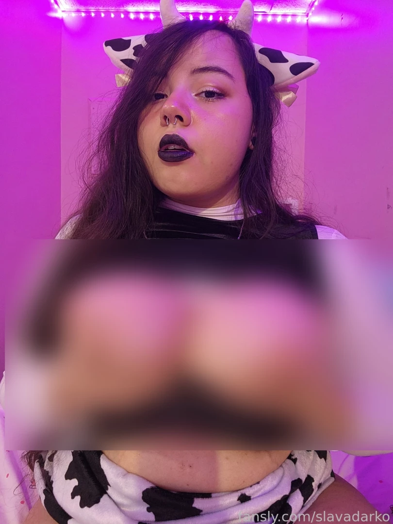 Ok i lied im sorry i did 1 more photoshoot dressed as a cow i just part 5 