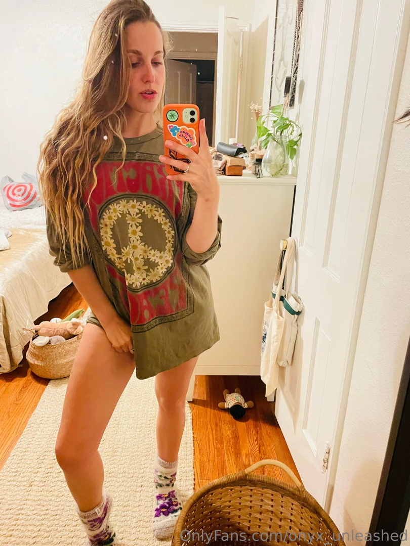 In my roomie s room shh don t tell her while i may not be sleeping 