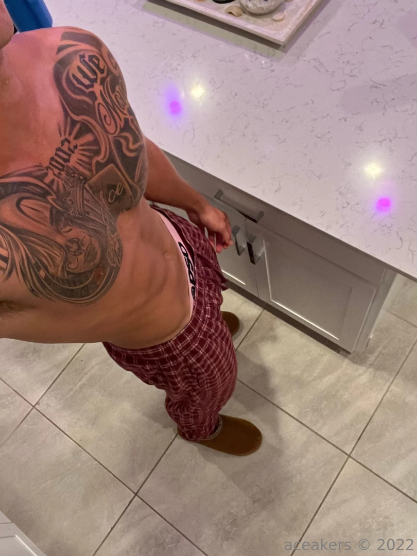 Don t miss out on my full nudity content on my vip page aceakersvip 