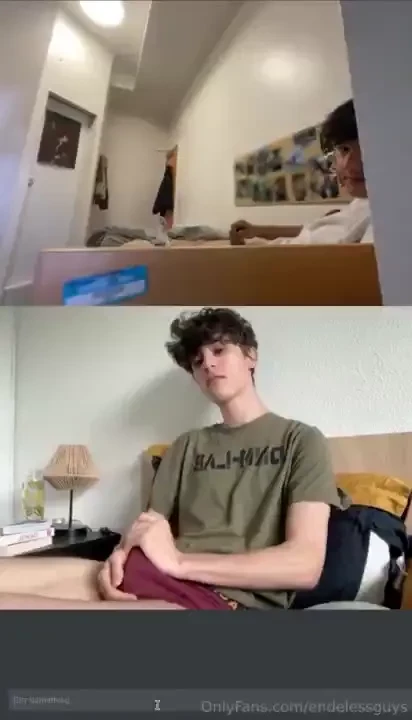 I met someone on a website and we jerked off together - it was so good 