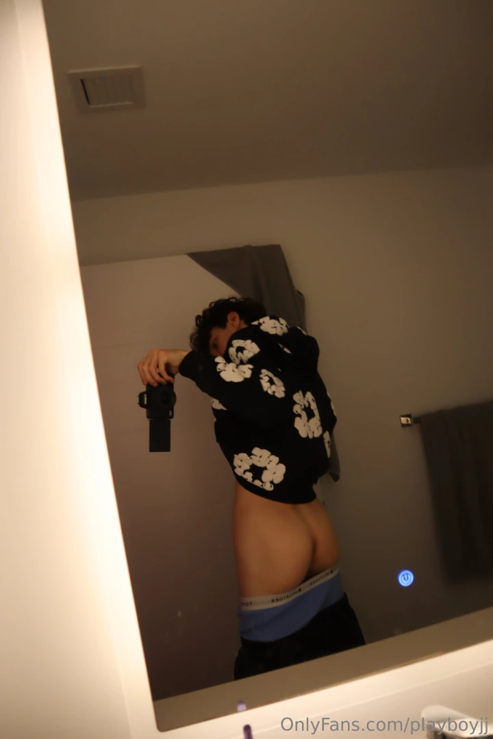 I like how i look on this camera part 2 