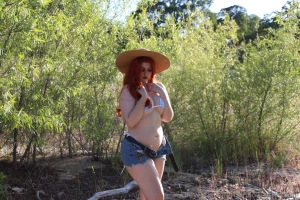 You want more nami you wanna see her take her pants off you wanna see part 1