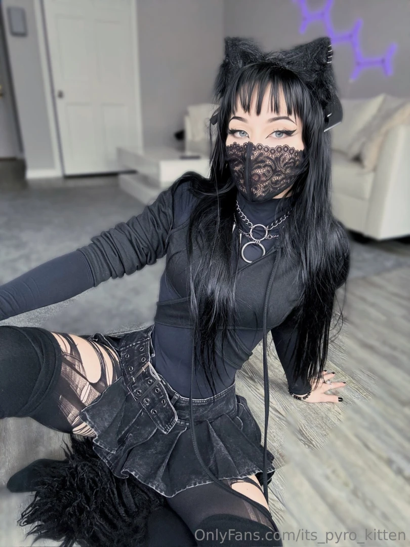 Too much clothes i agree dm me part 1 