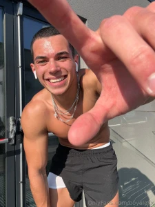 Gym look got you staring