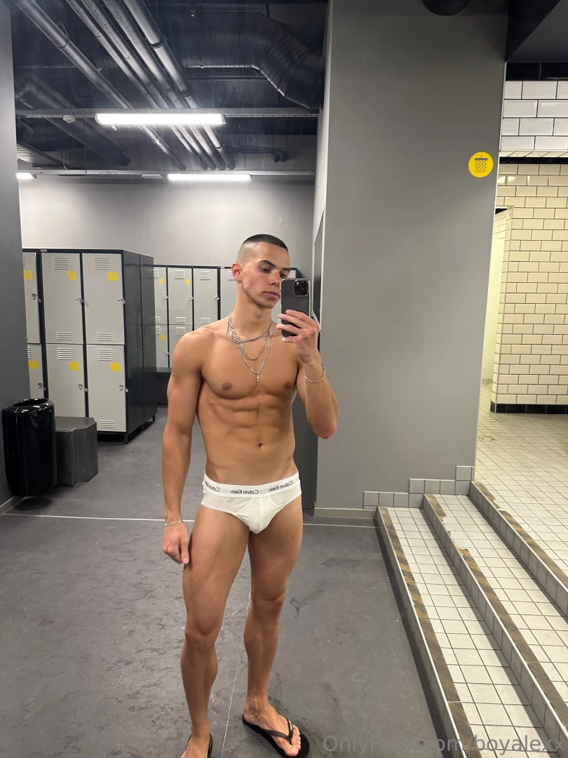 Missing u check dms in 1 hour to see my latest half off deal 