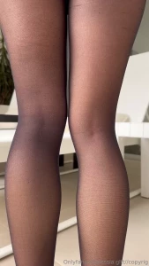 alessia-gltt - Ti piacciono i collant do you like tights 