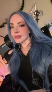 Hi cuties _ just sent out something spicy to messages if you like