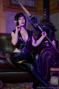 Click to romance shadowheart and worship shar this set has very