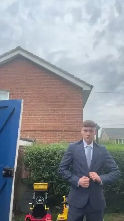 Guys i m so hyped my favourite hung boo from the uk returned and i part 1 