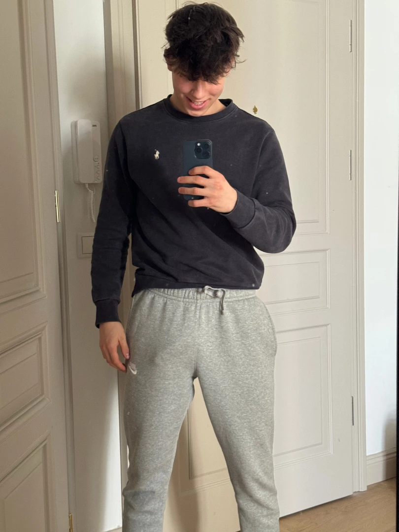 Hope your jaw drops and your dick get hard when u see this part 1 