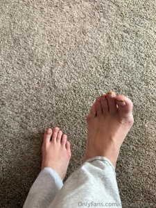 Keeping my feet pretty and your balls drained on this lovely wednesday