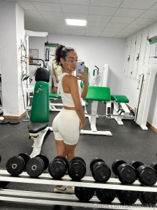 My first day at the gym want to see more i ll be uploading my routine part 1