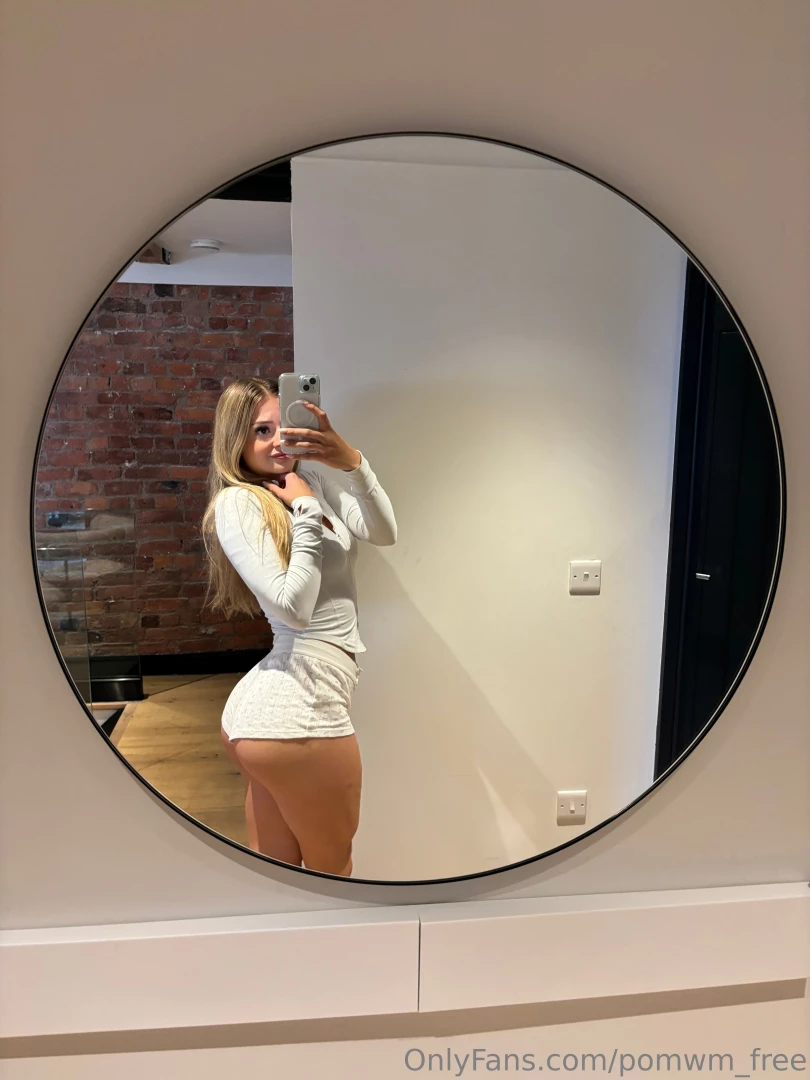 I did a livestream with belleolivia3 and sisabellaa last week if you 