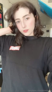 Felt cute so yay for selfies enjoy my flowers hope you re having a