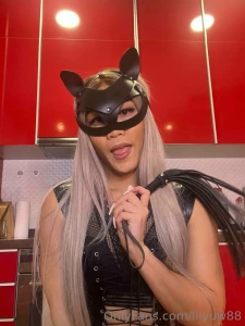 How hard would you fuck my heart shaped ass part 1