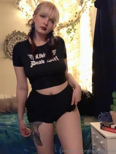 Old phone new hair the grain is a look i didn t expect to miss i ll be