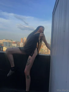 Yes i m on the balcony picture the rest what s your picture tell me