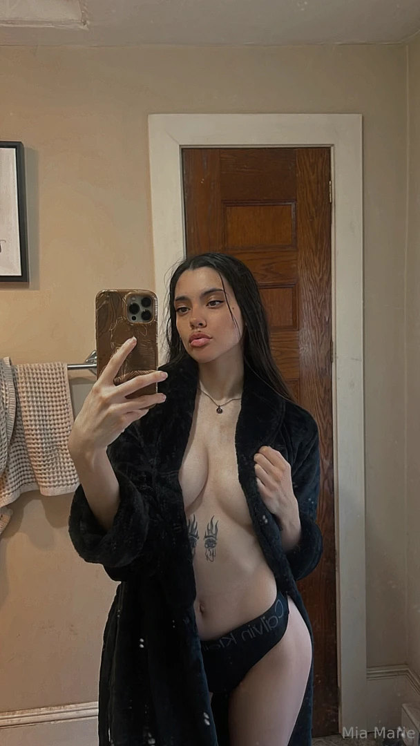 Peep the cozy 