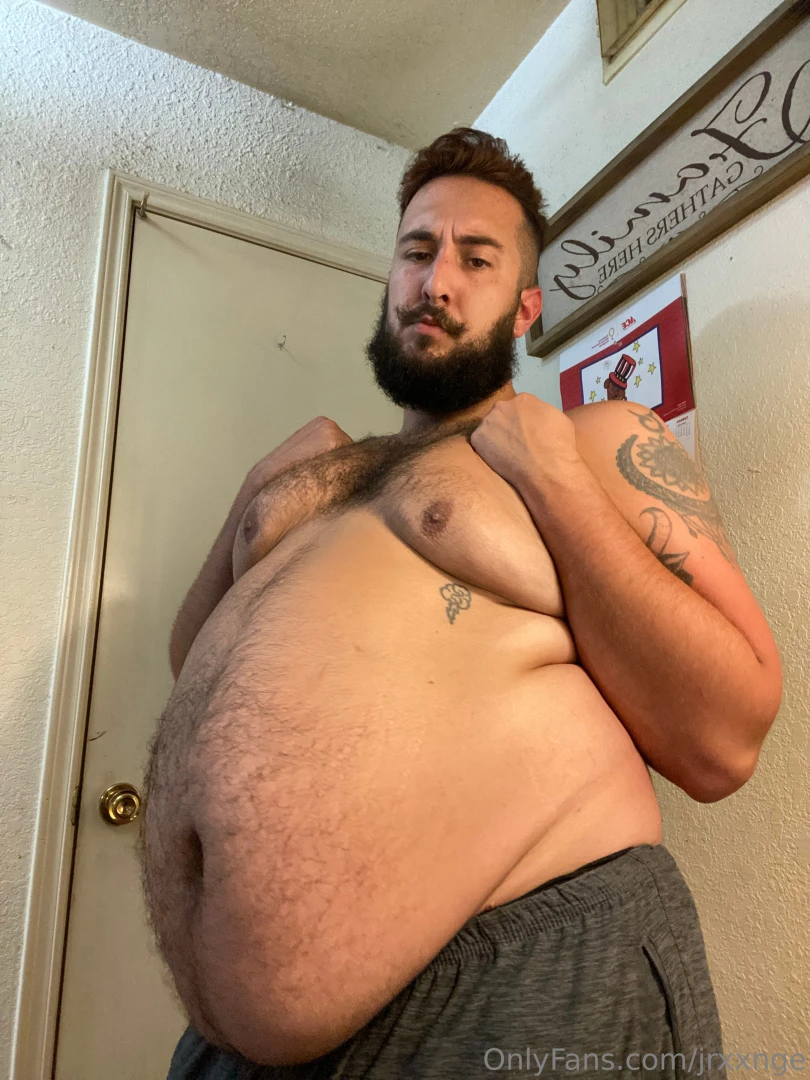 The way to a man s heart is to fatten him up part 1 