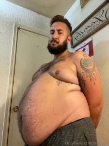 The way to a man s heart is to fatten him up part 2