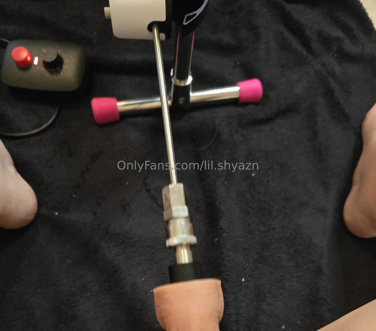 Unlock this to see how much natural cum was dripping off of this dildo 