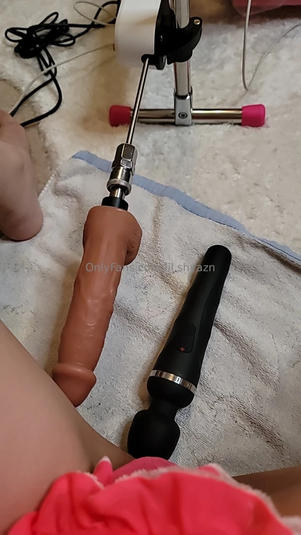 Fuck machine is ready 