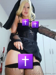 Your biggest sin is wanting me on your mind seu maior pecado me