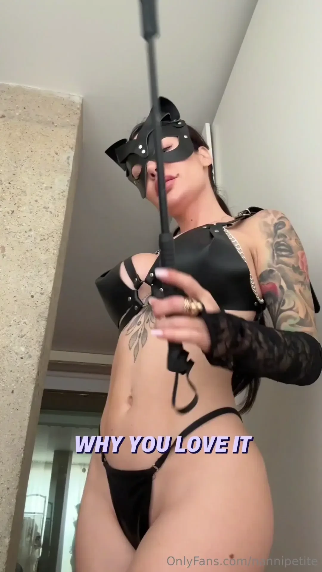 You re under my control don t look away 