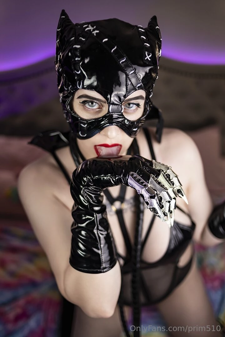 I need to clean myself catwoman cosplay leather lick 