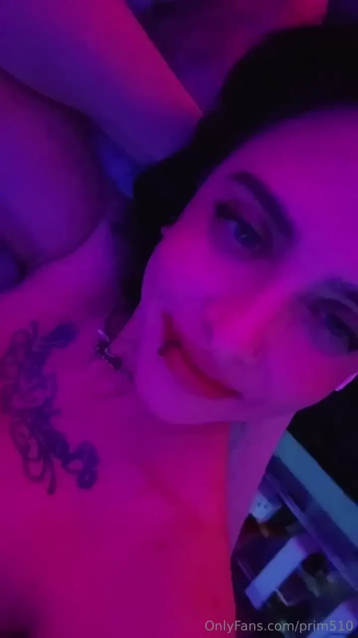 Cum as you are lingerie red bigass twerk jiggle shake pov ass nirvana 