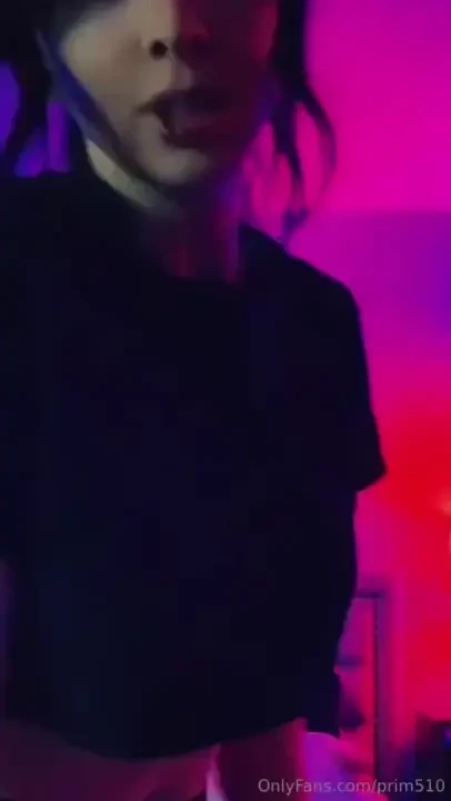 Look look look bigbutt fishnets tiktok 